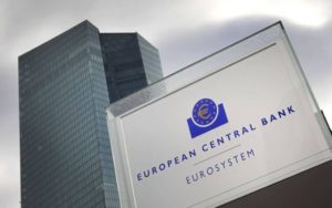 الاهرام الدولى : المركزي الأوروبي يُحذر من مخاطر الحرب التجارية