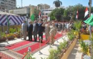 رئيس جامعة المنيا يشهد وضع محافظ المنيا إكليلاً من زهور على النصب التذكاري احتفالا بانتصارات اكتوبر