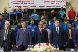 محافظ قنا ورئيس جامعة جنوب الوادى يفتتحان الدورة العربية الرابعة عشر لخماسيات كرة القدم