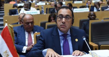 رئيس الوزراء يشهد توقيع مشروع سد 