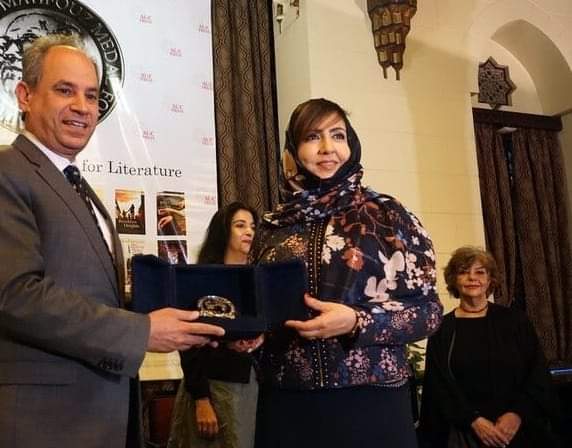 أميمة الخميس .. روائية سعودية تفوز بجائزة نجيب محفوظ فى الأدب لعام 2018
