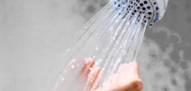 مركز السموم يحذر المواطنين من الاستحمام بالماء الساخن