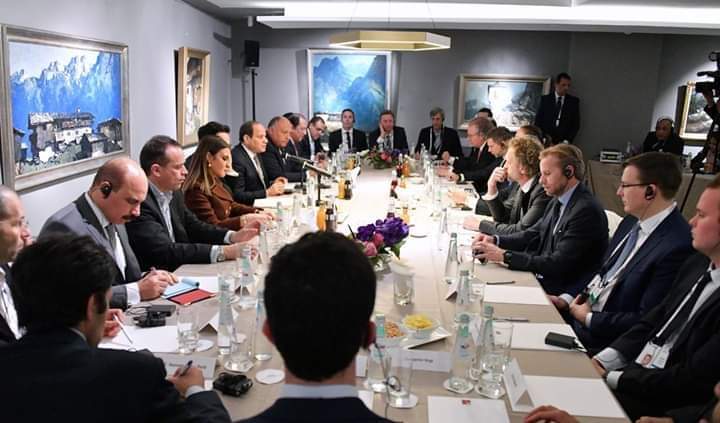 الرئيس عبدالفتاح السيسى يلتقى مع عدد من رؤساء كبرى الشركات الدولية