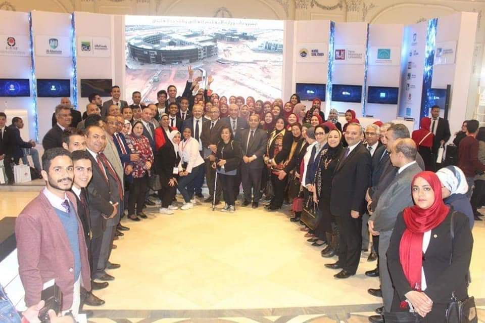 مشاركة قوية لجامعة القاهرة بالمنتدى العالمي للتعليم العالي والبحث العلمي