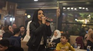 رزان تصدح بصوتها في حفلين بتركيا وتبهر الجمهور