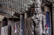 مصر تزيح الستار عن تمثال رمسيس الثاني