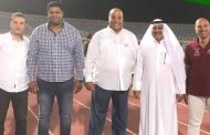 رئيس نادي النصر الكويتي يرحب ببعثة الاتحاد قبل المران علي ملعبه