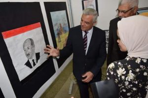 رئيس جامعة المنوفية يفتتح معرض فنون تشكيلية عن انتصارات أكتوبر