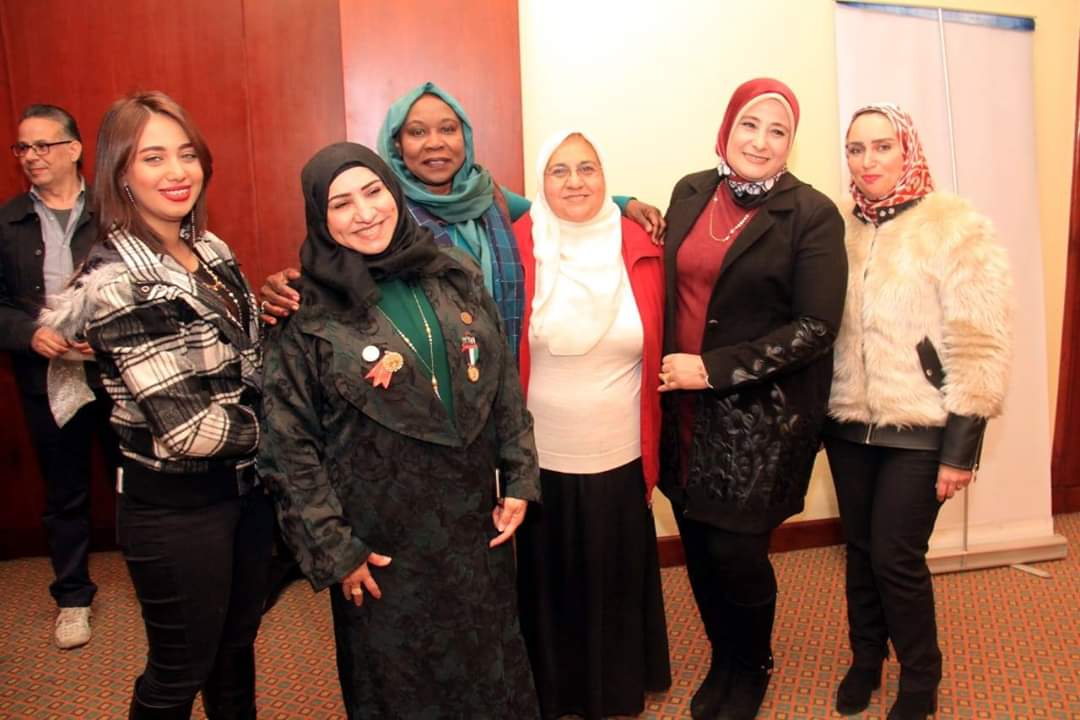بالصور د. نادية الصايغ أفضل شخصية عربية فى مجال الأعمال الإنسانية لأصحاب الهمم