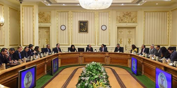رئيس الوزراء يلتقي رئيس مجلس النواب الشيلي والوفد المرافق له