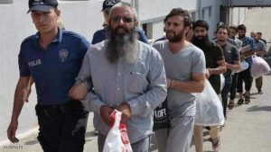 محمود أوزدن لدى اعتقاله في تركيا عام 2018 قبل إطلاق سراحه يكشف الفضيحة: هكذا تتساهل تركيا مع الإرهابيين