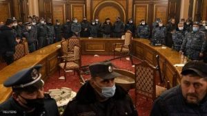 الأمن في أرمينيا سيطر على مقري الحكومة والبرلمان