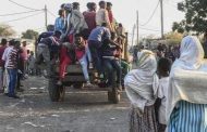القتال تسبب بفرار الآلاف من إثيوبيا إلى السودان
