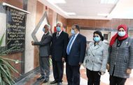 رئيس جامعة المنوفية يفتتح مبنى كلية طب الأسنان
