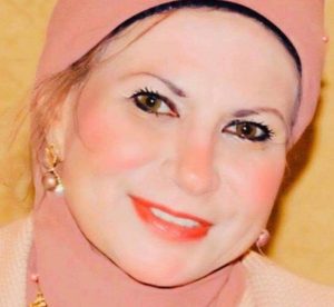 فوز الدكتورة سهير الغنام بوسام الشخصية المثالية لعام 2020 في مسابقة دولية