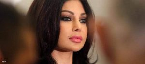 الفنانة اللبنانية هيفاء وهبي.تتصدر تريند غوغل في مصر بسبب الألفاظ النابية