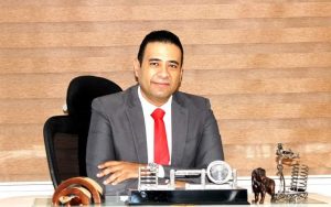 محمد عماد الدين يوضح أسباب عمليات شد ترهلات الفخذين 