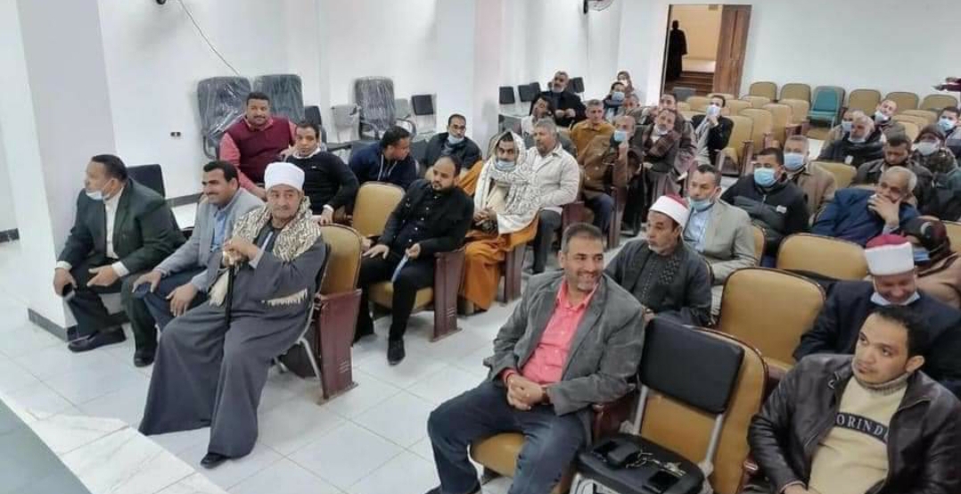 في إطار المشروع القومي لتطوير الريف المصري جلسات تشاور مجتمعية مع الأهالي بسوهاج