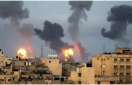 قطاع غزة: إسرائيل تشن غارات جديدة على غزة رداً على البالونات الحارقة