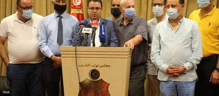 كتل نيابية تكشف دور الغنوشي فوضى وعنف في برلمان تونس