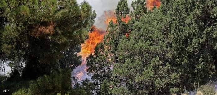 الحرائق التي اندلعت في غابات منطقة عكار شمالي لبنان لا ترال مشتعلة