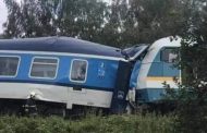 قتل شخصان وأصيب العشرات، في حادث تصادم بين قطارين ببلدة ميلافتشي غربي تشيكيا