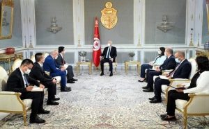 رئيس الجمهورية التونسية يستقبل رئيس مؤسسة هواوي لمنطقة شمال إفريقيا 