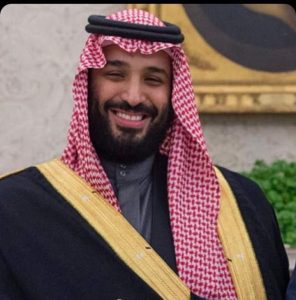 ولي العهد الأمير محمد بن سلمان يتصدر مواقع التواصل الاجتماعى بعد حصوله على الشخصية العربيه الابرز لعام ٢٠٢١