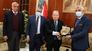 رئيس جامعة المنوفية يستقبل رئيس مجلس الشعب الأسبق
