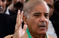زعيم المعارضة الباكستانية يعلن ترشحه لمنصب رئيس الوزراء