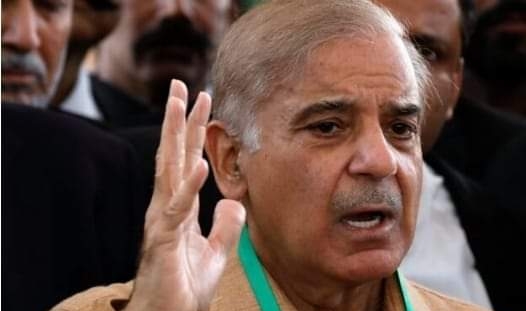 زعيم المعارضة الباكستانية يعلن ترشحه لمنصب رئيس الوزراء
