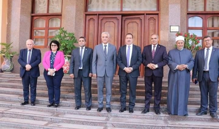 رئيس جامعة المنوفية يستقبل المحافظ ورئيس جامعة الأزهر