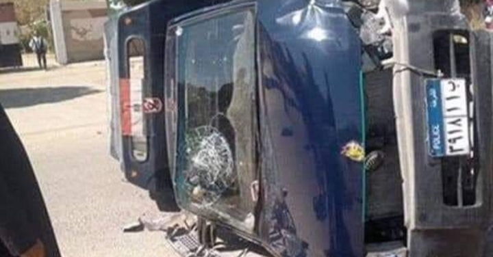 إصابة 3 مجندين أثر حادث انقلاب سيارة شرطة بقنا