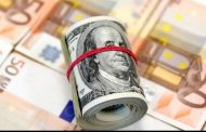 اليورو رحلة الهبوط أمام الدولار بعد أن وصل إلى ذروته
