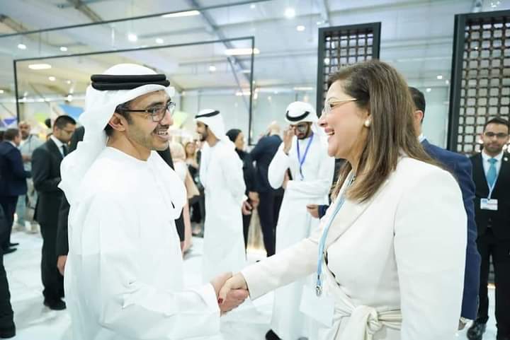 وزيرة التخطيط والتنمية الاقتصادية تلتقي وزير الخارجية والتعاون الدولي الإماراتي