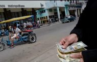 كوبا. بربط ودائع بالدولار الأميركي بعد قرار تعليقها في العام 2021