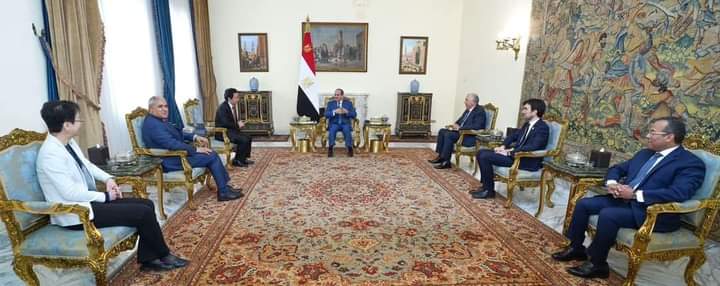 السيد الرئيس يستقبل مدير عام منظمة ( الفاو )