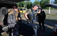 إجلاء مئات الأشخاص من المناطق المحاذية للحدود الروسية في منطقة خاركيف بشمال شرقى أوكرانيا