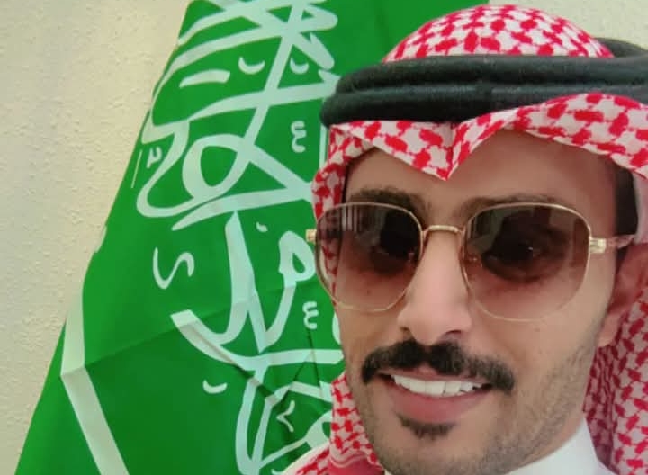 الممثل سالم الزهراني: نجم الشاشة الصغيرة ومبدع المحتوى على TikTok