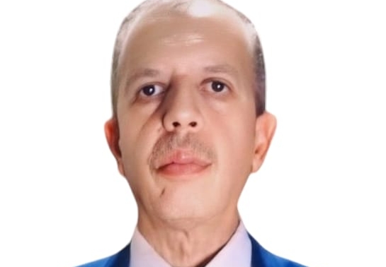دونالد ترامب الثراء بأي ثمن مائة قرار و استعراض القوة