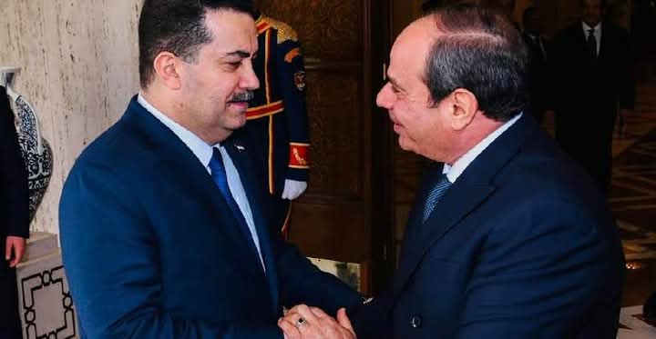 الرئيس السيسى يلتقى رئيس الوزراء العراقي على هامش القمة العربية الرابعة والثلاثين