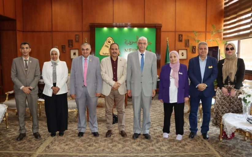 رئيس جامعة المنوفية يستقبل وفد المركز القومي للتدريب وإعداد القيادات بالمجلس الأعلى للجامعات