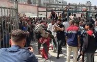 161 شاحنة إنسانية إلى قطاع غزة من الدقيق ولبن للأطفال والمواد الغذائية