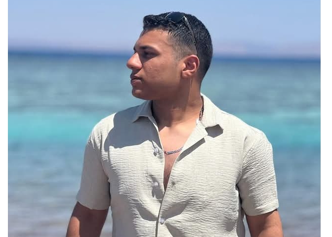تهنئة بالنجاح والتخرج