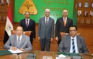 رئيس جامعة المنوفية يشهد توقيع عقد تصميم توسعات معهد الأورام والمخطط العام لتطوير موقع المستشفيات الجامعية لتعزيز البنية التحتية الطبية وفق المعايير العالمية