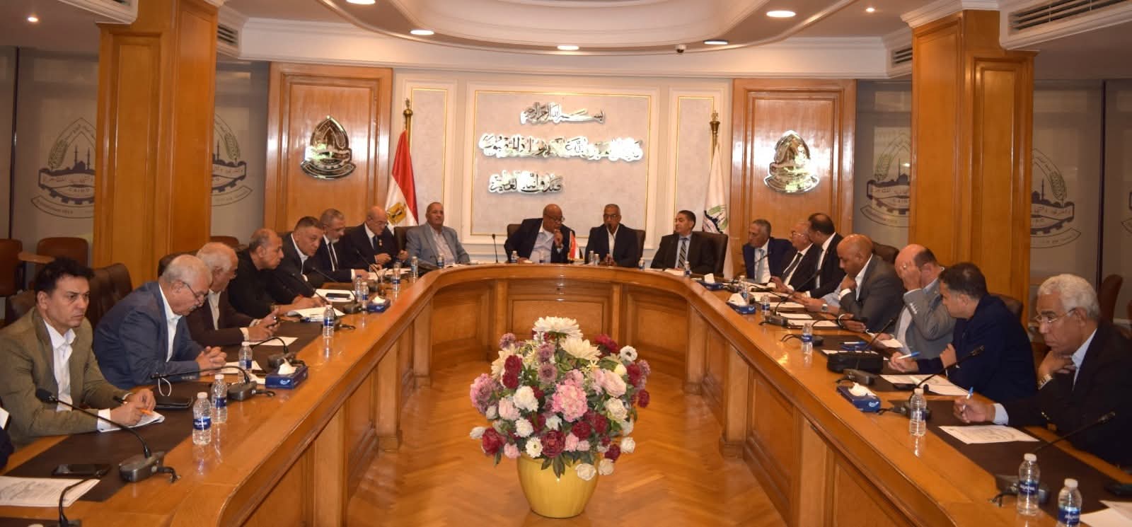 خلال اجتماعه الطارئ.. مجلس إدارة غُرفة القاهرة يعتمد إقامة معرض أهلًا مدارس الرئيسي بمدينة نصر