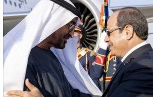 السيسى يودع بمطار العلمين الدولى الشيخ محمد بن زايد آل نهيان رئيس دولة الإمارات فى ختام زيارته الأخوية لمصر