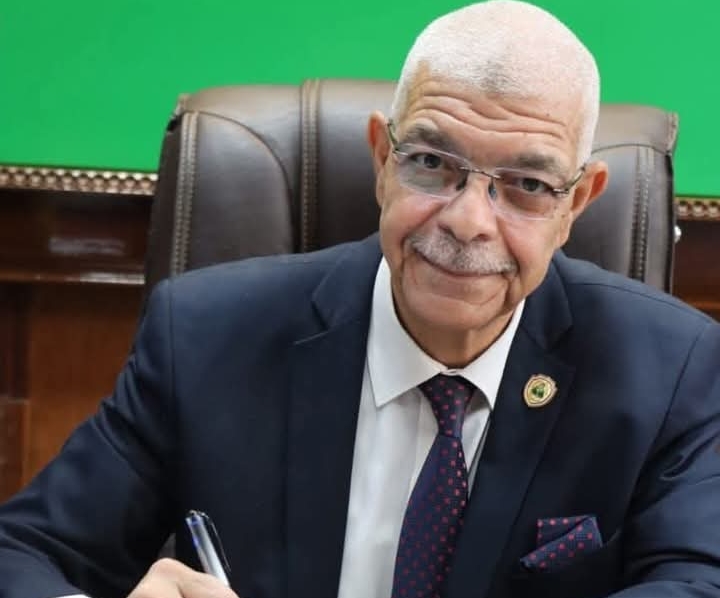 رئيس جامعة المنوفية يعتمد نتيجة تراكمي الفرقة الرابعة بكلية الزراعة