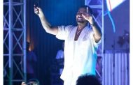 النجم المصري أحمد سعد يقيم في فندق “وايت هيلز” الفاخر ويشيد بكونه علامة مشرفة للسياحة المصرية