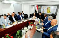 وزير الإسكان ومحافظ أسيوط يتابعان موقف مشروعات مياه الشرب والصرف الصحي بالمحافظة